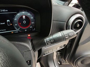 Nissan Juke 1.0 DIG-T N-Connecta DCT Auto Euro 6 (s/s) 5dr