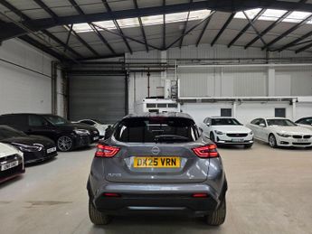 Nissan Juke 1.0 DIG-T N-Connecta DCT Auto Euro 6 (s/s) 5dr