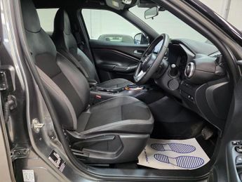 Nissan Juke 1.0 DIG-T N-Connecta DCT Auto Euro 6 (s/s) 5dr