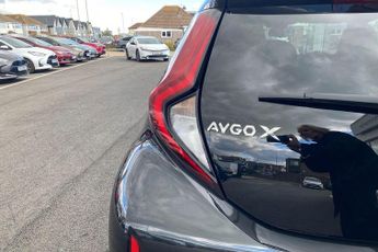 Toyota Aygo X 1.0 VVT-i Edge x-shift Euro 6 (s/s) 5dr