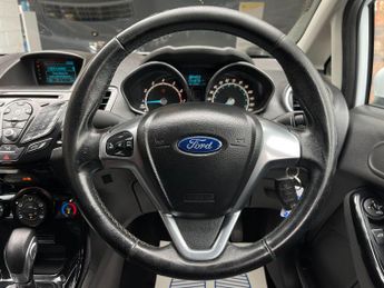 Ford Fiesta 1.6 Zetec Powershift Euro 6 5dr