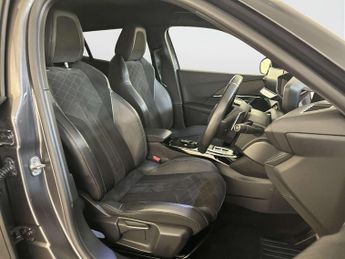 Peugeot 2008 1.2 PureTech GT Premium SUV 5dr Petrol EAT Euro 6 (s/s) (130 ps)