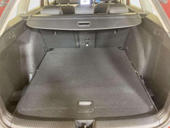 Volkswagen Golf 2.0 TDI Life Estate 5dr Diesel Manual Euro 6 (s/s) (115 ps)