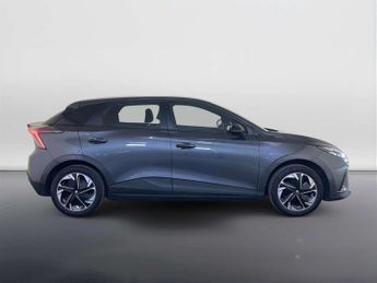 MG MG4 64kWh SE Long Range Hatchback 5dr Electric Auto (203 ps)