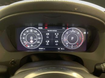 Jaguar F-PACE 2.0 D180 Chequered Flag SUV 5dr Diesel Auto AWD Euro 6 (s/s) (18