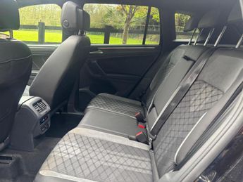 Volkswagen Tiguan 1.5 TSI Black Edition DSG Euro 6 (s/s) 5dr
