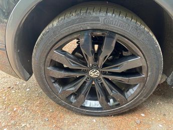 Volkswagen Tiguan 1.5 TSI Black Edition DSG Euro 6 (s/s) 5dr
