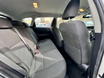 Toyota Auris 1.8 VVT-h Icon CVT Euro 5 (s/s) 5dr