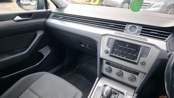 Volkswagen Passat 2.0 TDI BlueMotion Tech S DSG Euro 6 (s/s) 4dr