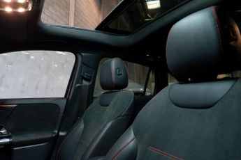 Mercedes-Benz GLA 2.0 GLA220d AMG Line Night Edition (Premium Plus) 8G-DCT 4MATIC 