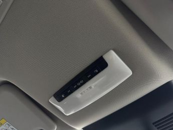 Nissan Leaf 39kWh N-Connecta Auto 5dr