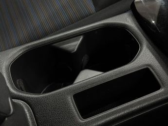 Nissan Leaf 39kWh N-Connecta Auto 5dr