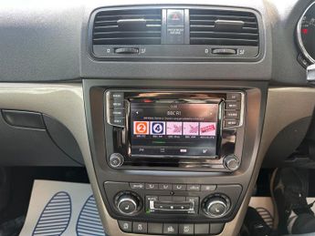 Skoda Yeti 2.0 TDI SE L Outdoor 4WD Euro 6 (s/s) 5dr