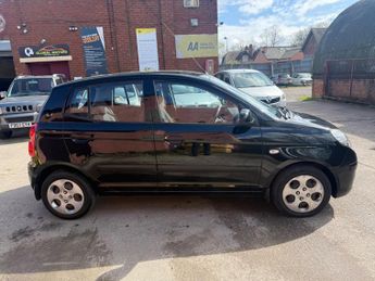 Kia Picanto 1.1 Strike 5dr