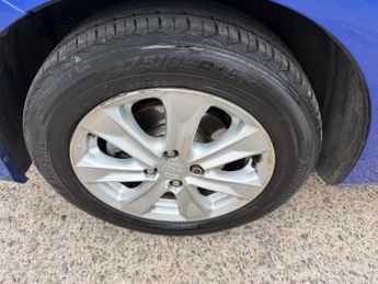 Honda Jazz 1.4 i-VTEC ES Euro 5 5dr