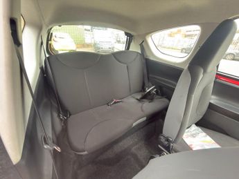 Toyota AYGO 1.0 VVT-i Euro 5 3dr