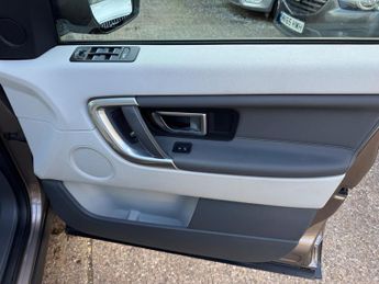 Land Rover Discovery Sport 2.0 TD4 HSE Auto 4WD Euro 6 (s/s) 5dr