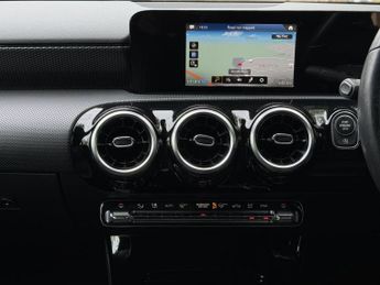 Mercedes-Benz A Class 1.5 A180d Sport 7G-DCT Euro 6 (s/s) 5dr