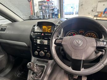 Vauxhall Zafira 1.7 CDTi ecoFLEX Elite Euro 5 5dr