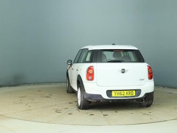 MINI Countryman 1.6 Cooper Euro 5 (s/s) 5dr
