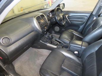 Toyota RAV4 2.0 VVT-i XT4 4WD 5dr