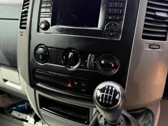 Volkswagen Crafter 2.0 TDI CR35 L2 H3 4dr