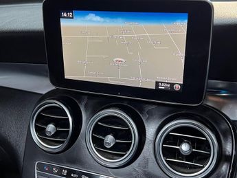Mercedes-Benz GLC 2.1 GLC250d AMG Line (Premium Plus) Coupe G-Tronic 4MATIC Euro 6