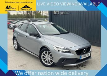 Volvo V40 Cross Country 2.0 D3 Pro Auto Euro 6 (s/s) 5dr