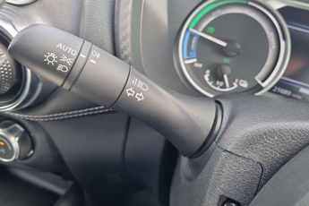 Nissan Juke 1.6 Hybrid N-Connecta 5dr Auto