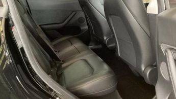 Tesla Model Y Auto RWD 5dr