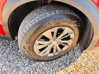 Peugeot E-2008 50kWh Active Premium Auto 5dr