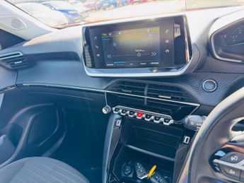 Peugeot E-2008 50kWh Active Premium Auto 5dr