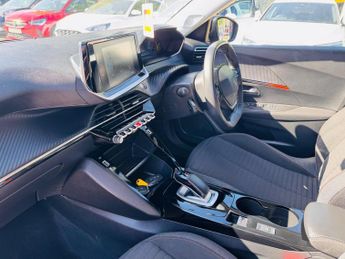 Peugeot E-2008 50kWh Active Premium Auto 5dr