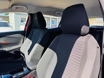 Peugeot E-2008 50kWh Active Premium Auto 5dr