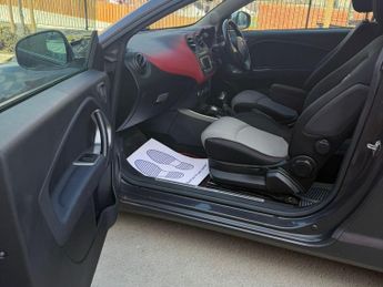 Alfa Romeo MiTo 1.4 TB MultiAir Distinctive TCT Euro 6 (s/s) 3dr