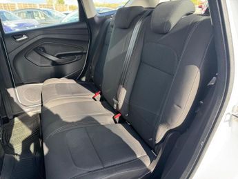 Ford Kuga 1.5 TDCi Zetec Powershift Euro 6 (s/s) 5dr