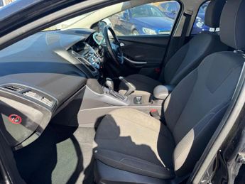 Ford Focus 1.6 Titanium Powershift Euro 5 5dr