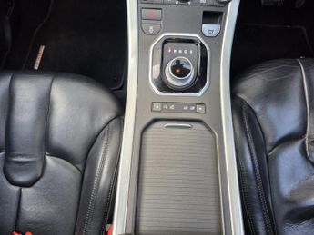Land Rover Range Rover Evoque 2.2 SD4 Pure Auto 4WD Euro 5 5dr
