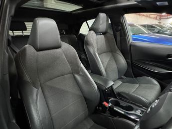 Toyota Corolla 1.8 VVT-h Design CVT Euro 6 (s/s) 5dr