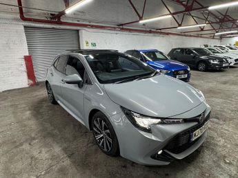 Toyota Corolla 1.8 VVT-h Design CVT Euro 6 (s/s) 5dr