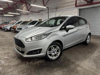 Ford Fiesta 1.0T EcoBoost Zetec Euro 5 (s/s) 5dr