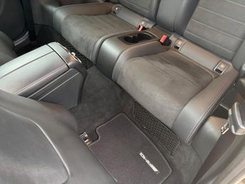 Mercedes-Benz C Class 2.0 C300d AMG Line (Premium) G-Tronic+ Euro 6 (s/s) 2dr