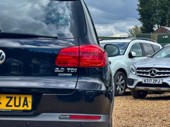 Volkswagen Tiguan 2.0 TDI BlueMotion Tech Match DSG 4WD Euro 5 (s/s) 5dr