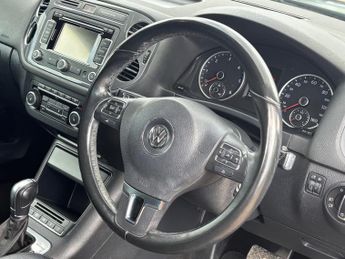 Volkswagen Tiguan 2.0 TDI BlueMotion Tech Match DSG 4WD Euro 5 (s/s) 5dr