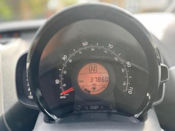 Toyota AYGO 1.0 VVT-i x-trend Funroof x-shift Euro 6 5dr