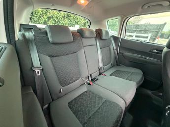 Peugeot 3008 1.6 Premium Petrol Automatic