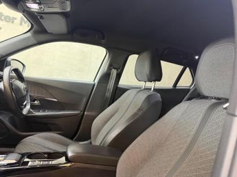 Peugeot 2008 1.2 PureTech Allure EAT Euro 6 (s/s) 5dr
