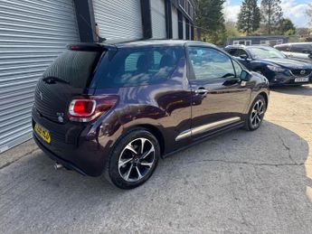 DS AUTOMOBILES DS 3 1.6 BlueHDi Elegance Euro 6 (s/s) 3dr