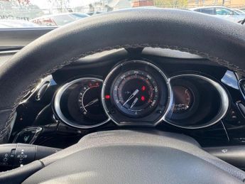 DS AUTOMOBILES DS 3 1.6 BlueHDi Elegance Euro 6 (s/s) 3dr