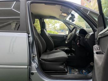 Vauxhall Meriva 1.6i 16v Energy Easytronic 5dr (a/c)